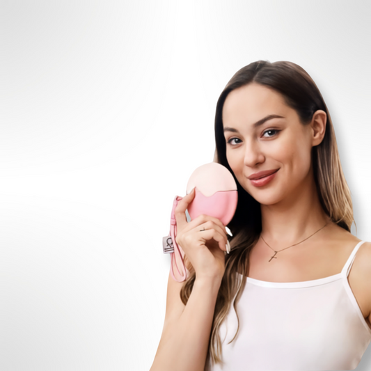 SilkApply™ - Detachable Silicone Cream Applicator