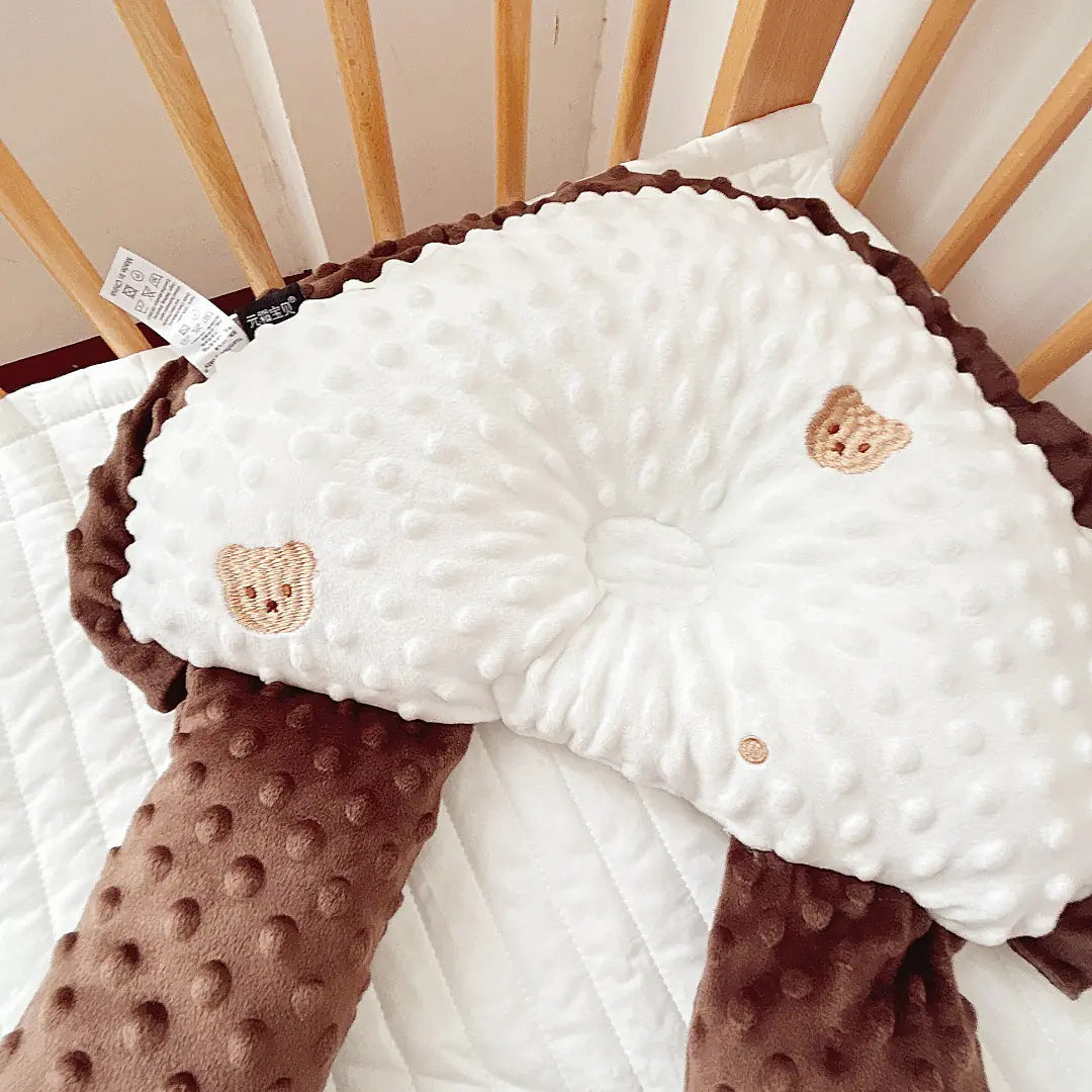 No Top Velvet Anti-Deviation Baby Head Pillow